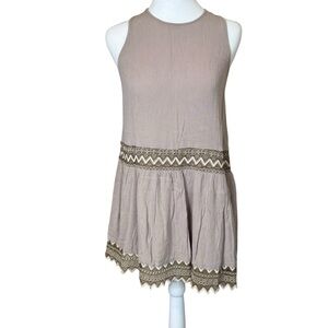 UMGEE Crochet Trim Boho Tan Sleeveless Tunic Top Medium Gauzy Neutral Minimalist